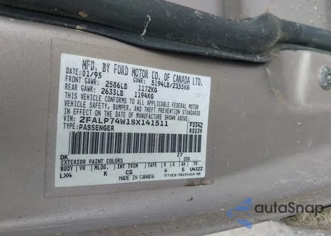 1995 Ford Crown Victoria Lx z USA, uszkodzony, nr VIN 2FALP74W1SX141511